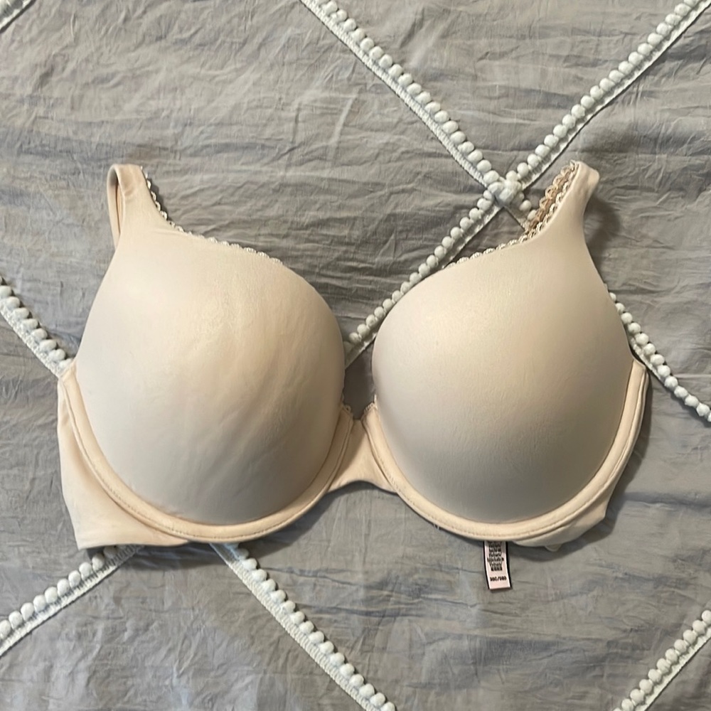 Victoria Secret bra 36C
